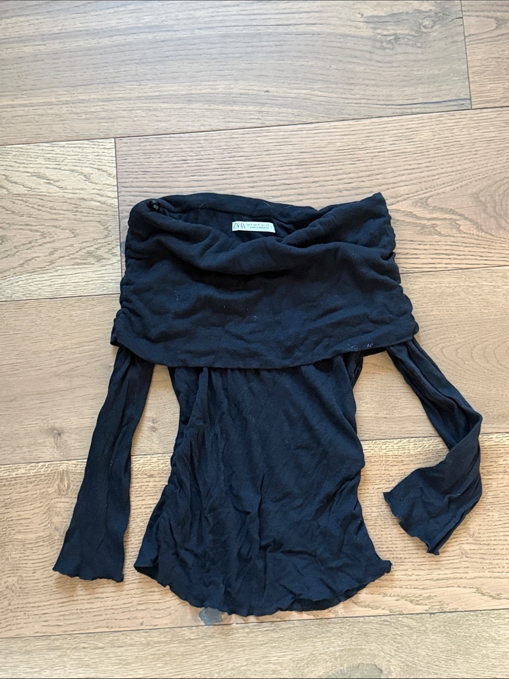 Zara Black Off-Shoulder Long Sleeve Top Size Small